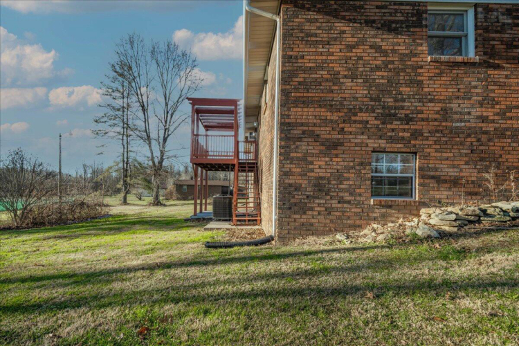 Listing Image 45