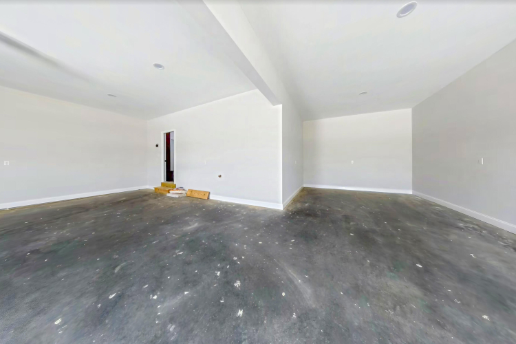 Listing Image 38