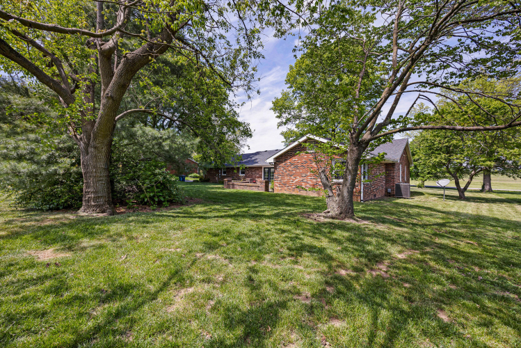 Listing Image 35