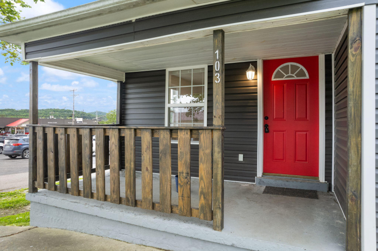 Listing Image 11