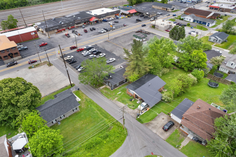 Listing Image 32