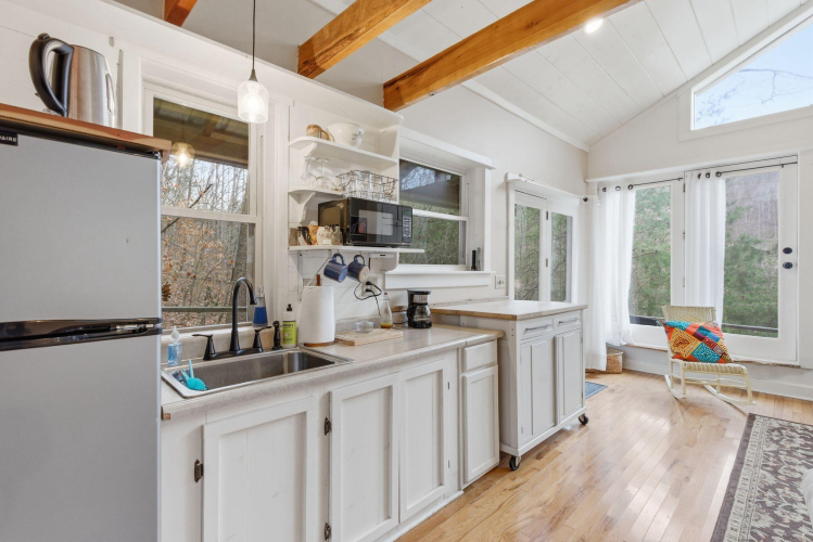 Listing Image 120