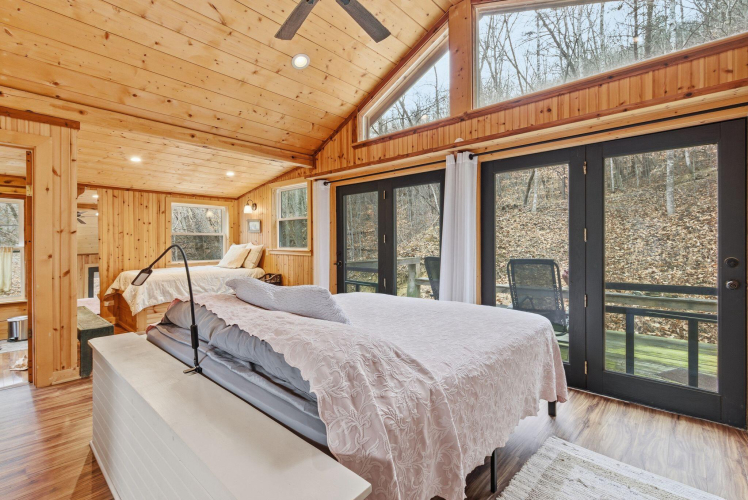 Listing Image 125