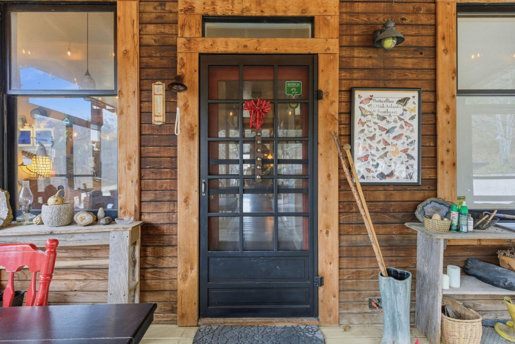 Listing Image 31