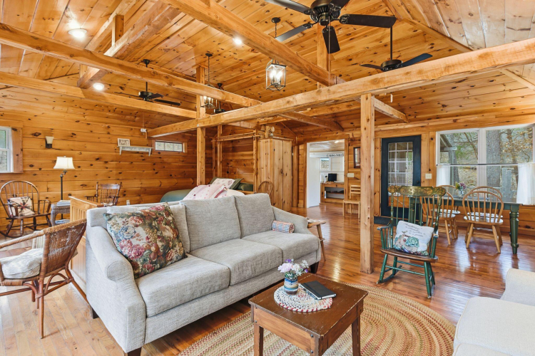 Listing Image 83