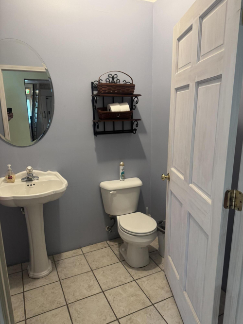 Listing Image 16