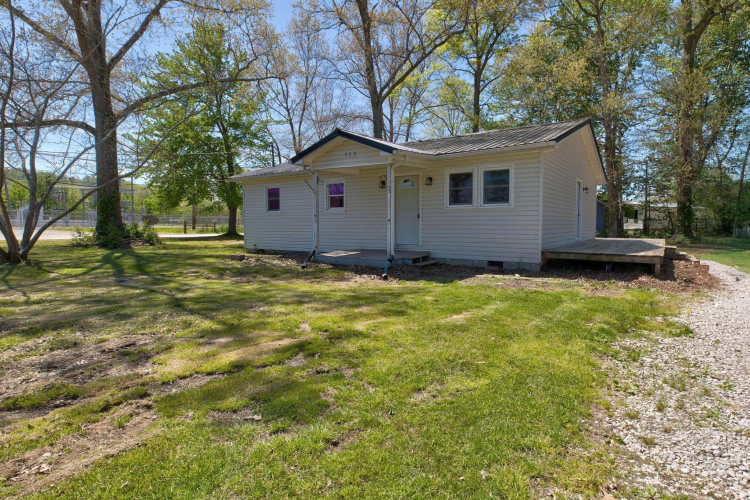 Listing Image 5