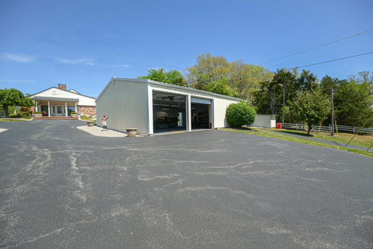 Listing Image 51
