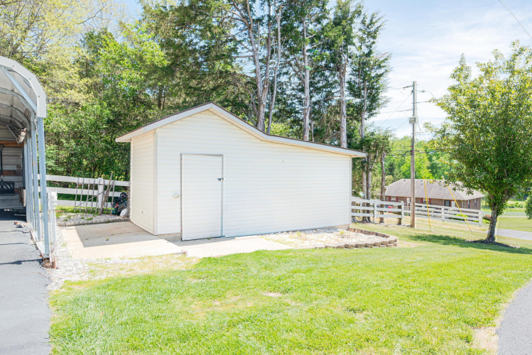 Listing Image 75