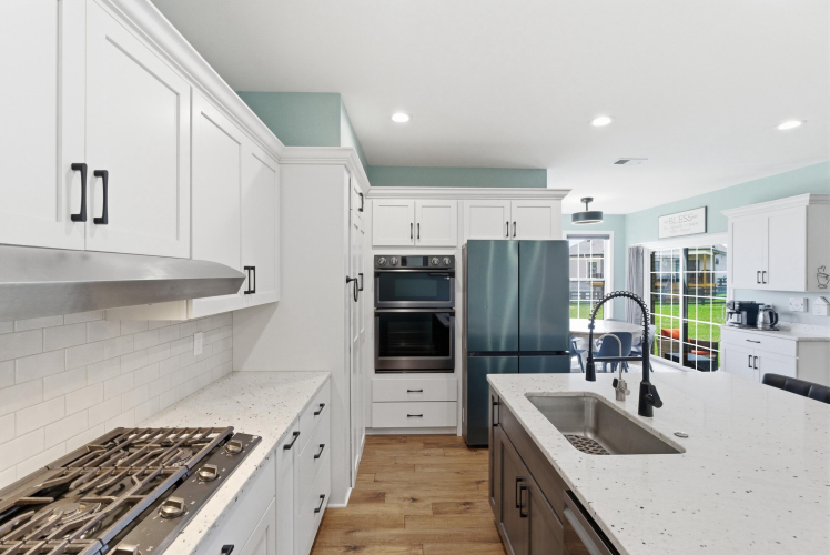 Listing Image 15