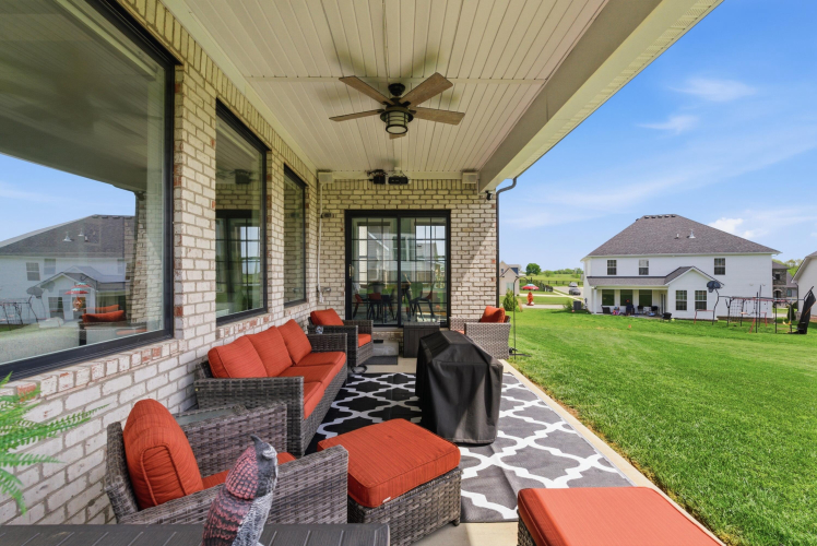Listing Image 53