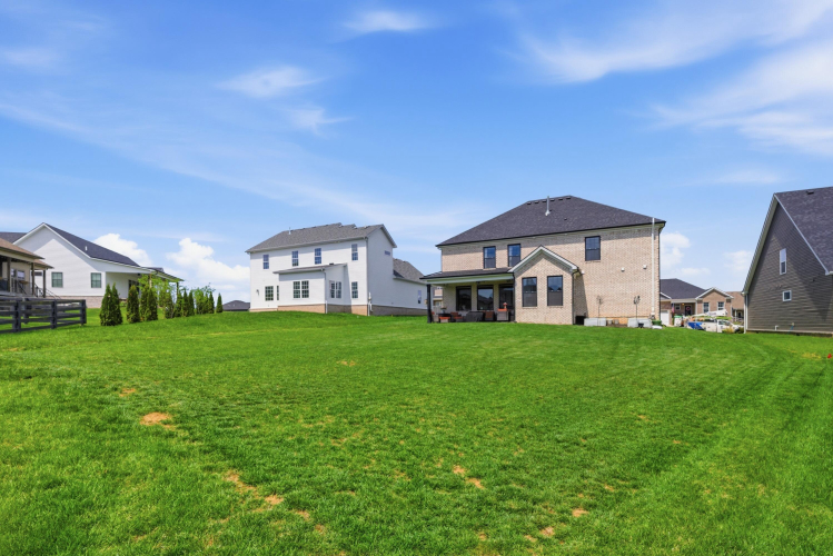 Listing Image 54