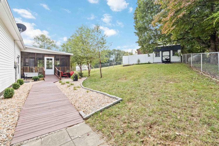 Listing Image 45