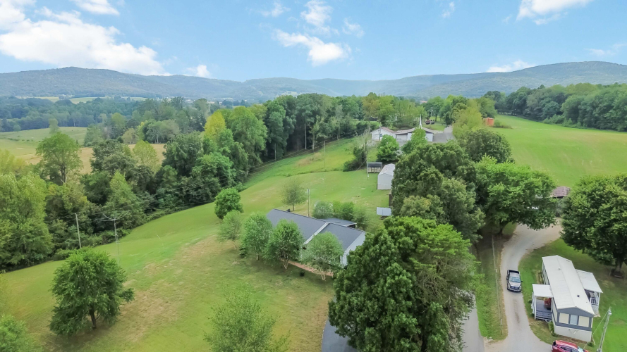 Listing Image 59