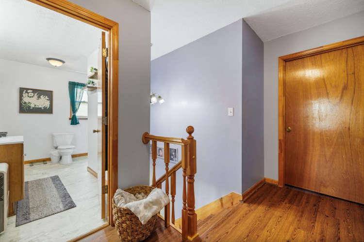 Listing Image 55