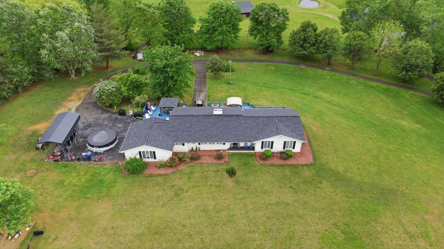 Listing Image 82