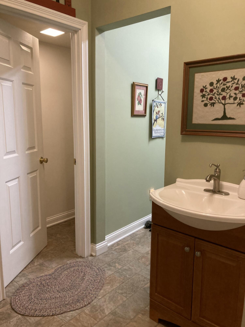 Listing Image 13