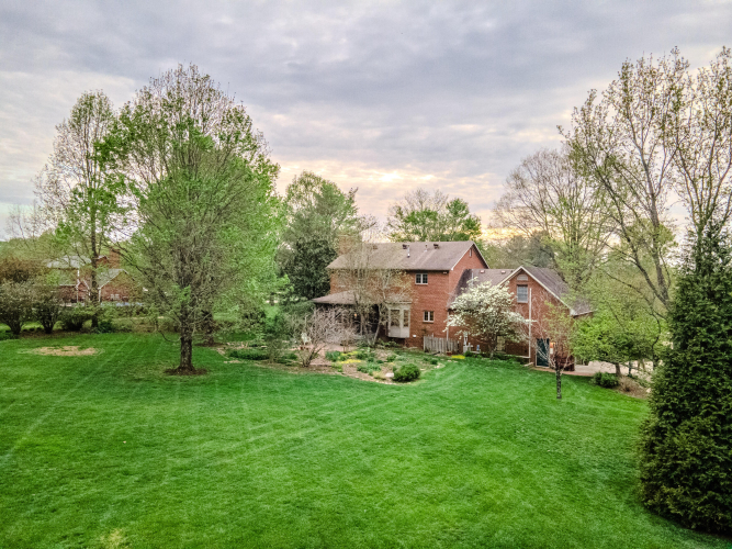Listing Image 35