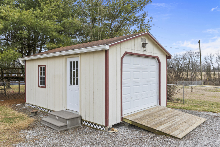 Listing Image 48