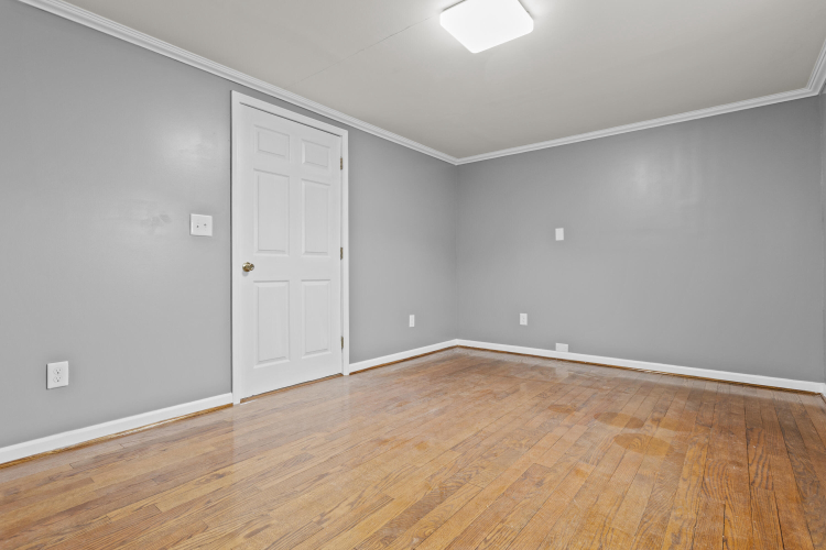 Listing Image 51