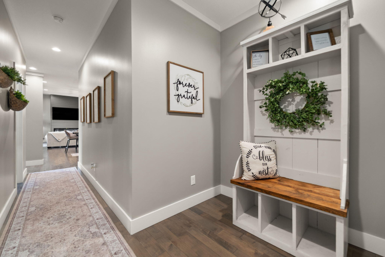 Listing Image 108