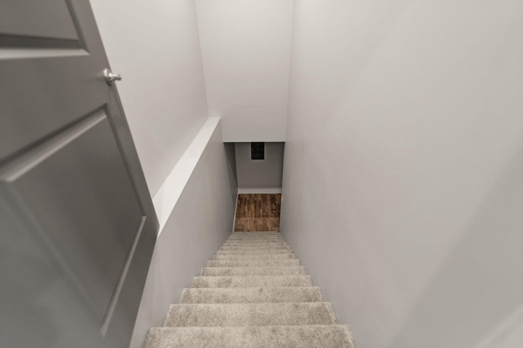 Listing Image 109