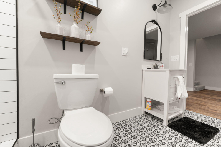 Listing Image 127