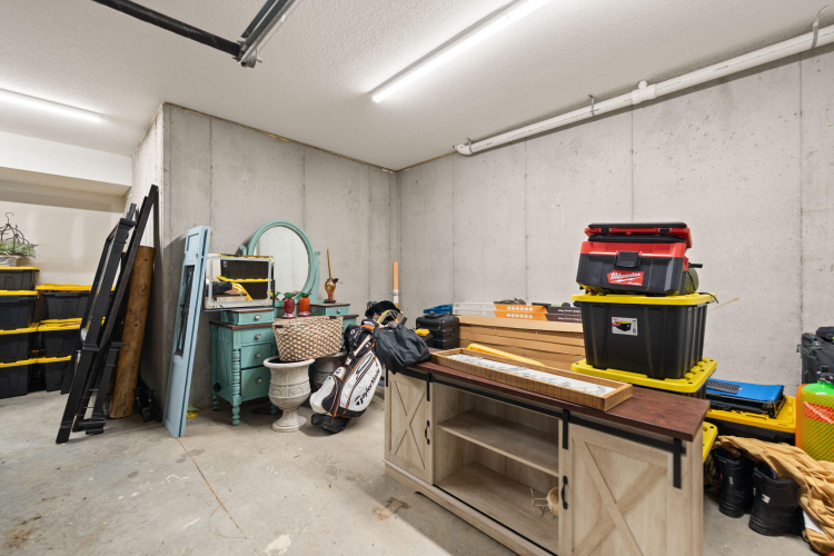Listing Image 138