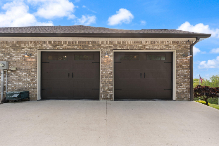 Listing Image 150