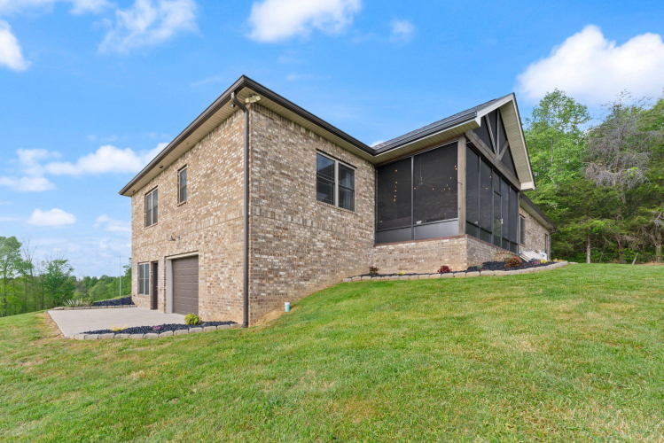 Listing Image 154