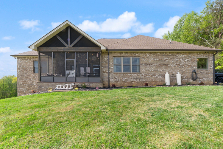 Listing Image 155