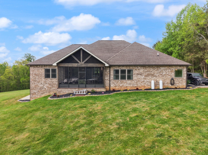 Listing Image 169