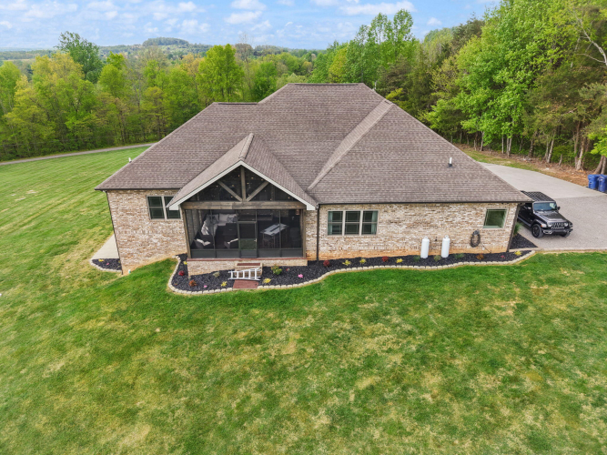 Listing Image 170
