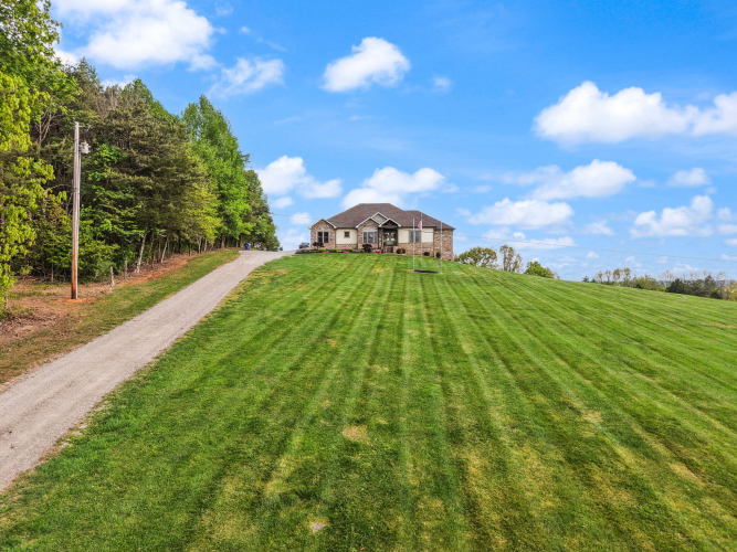 Listing Image 184