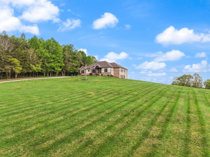 Listing Image 185