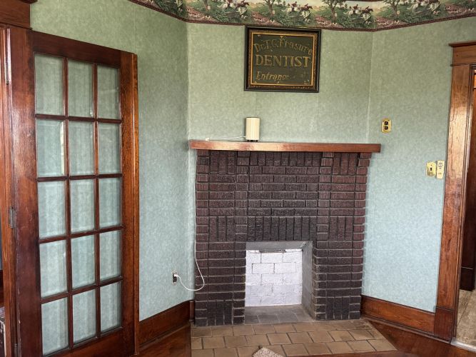 Listing Image 37