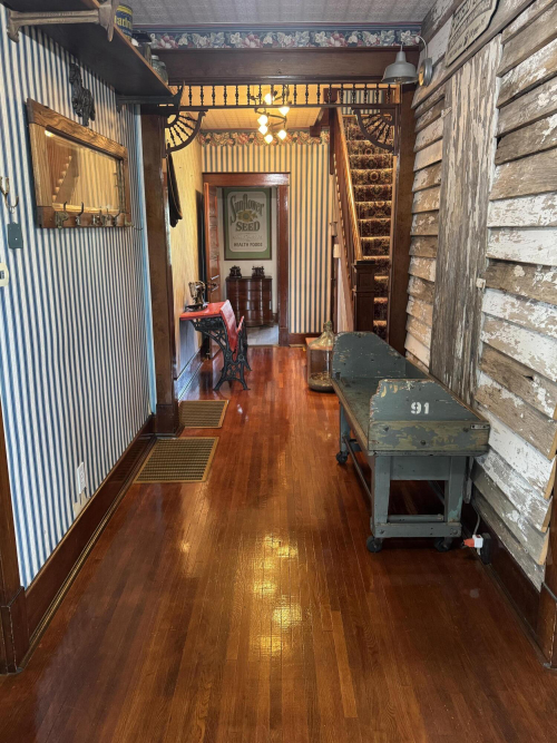 Listing Image 38
