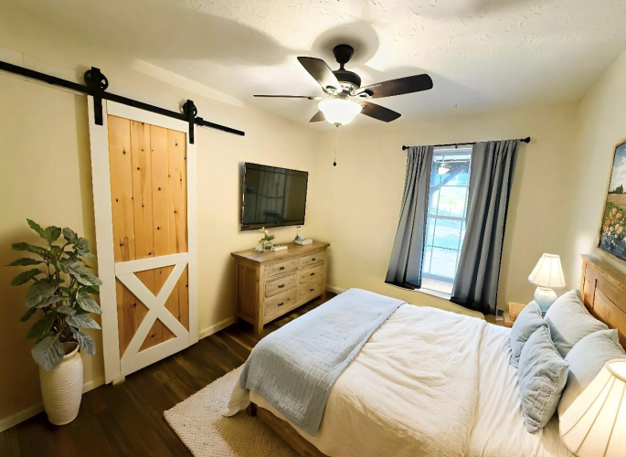 Listing Image 26
