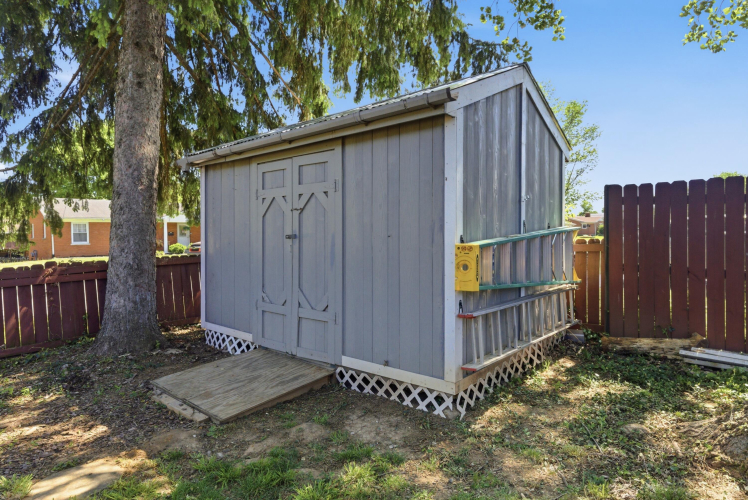 Listing Image 49