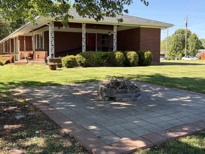 Listing Image 6