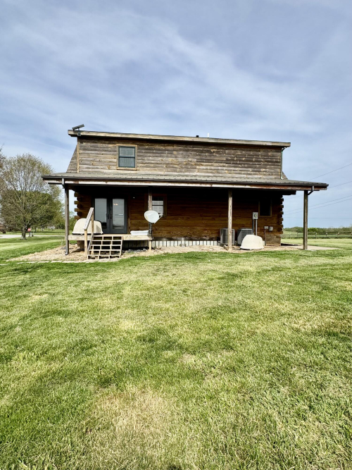 Listing Image 11