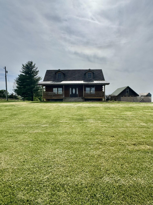 Listing Image 6