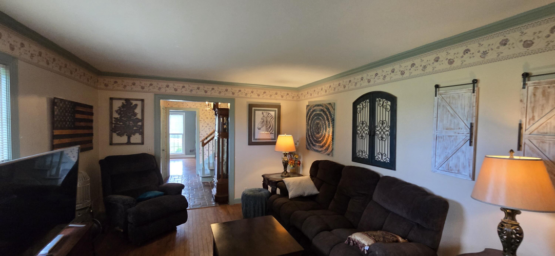 Listing Image 18