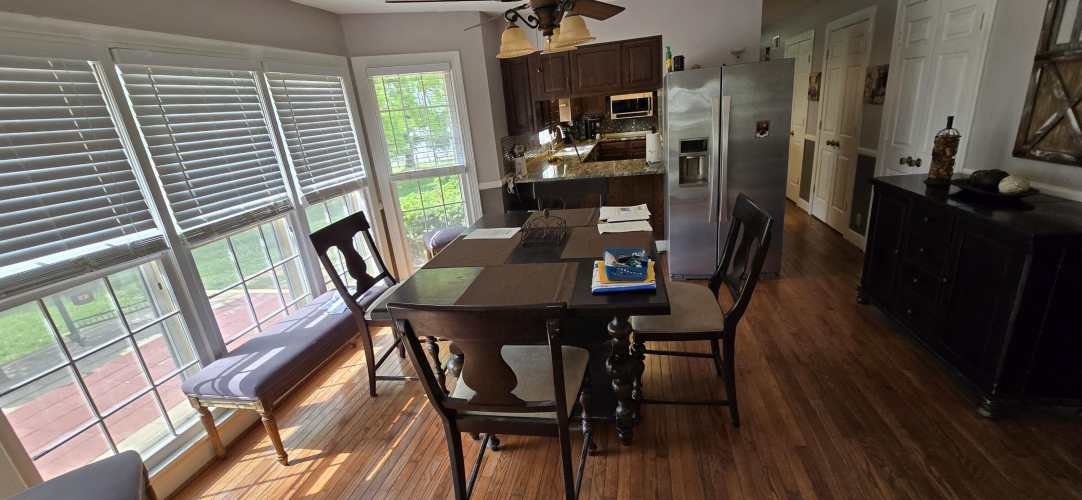 Listing Image 22