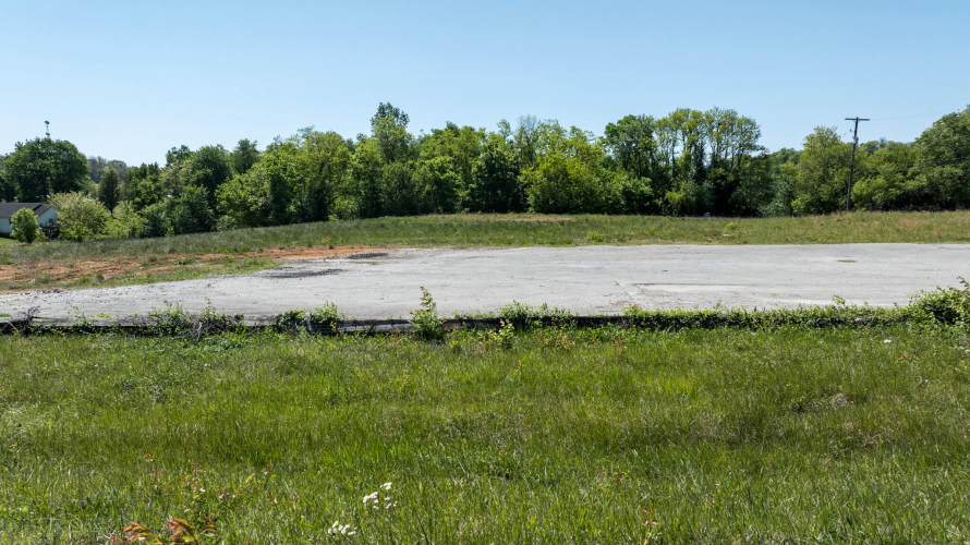 Listing Image 32