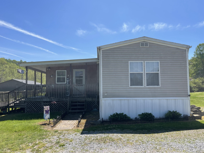 Listing Image 5