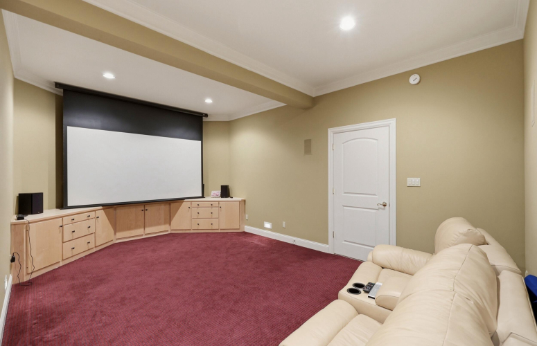 Listing Image 50