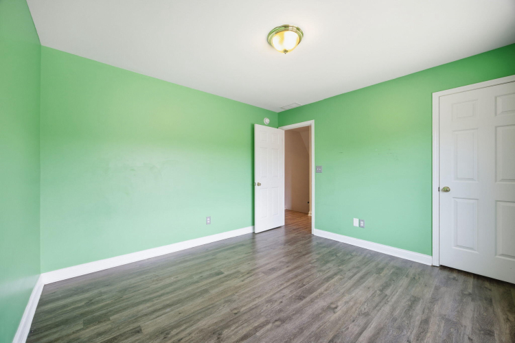 Listing Image 55