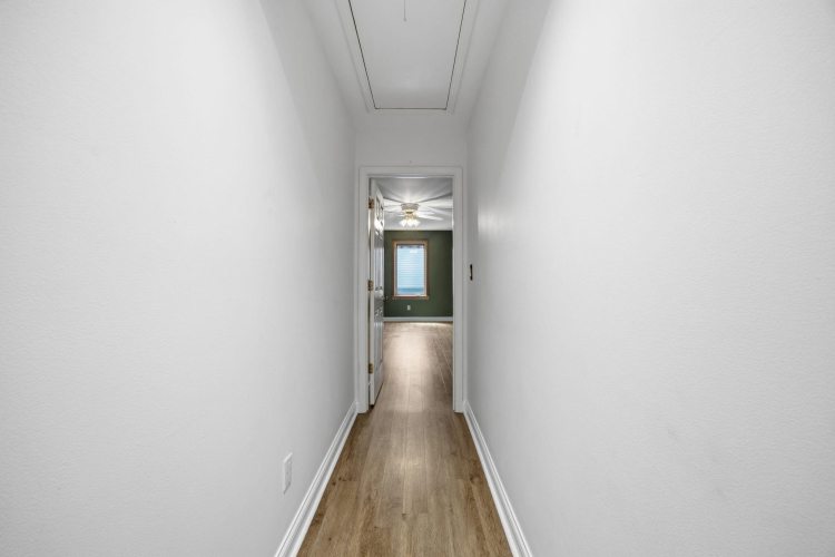 Listing Image 56
