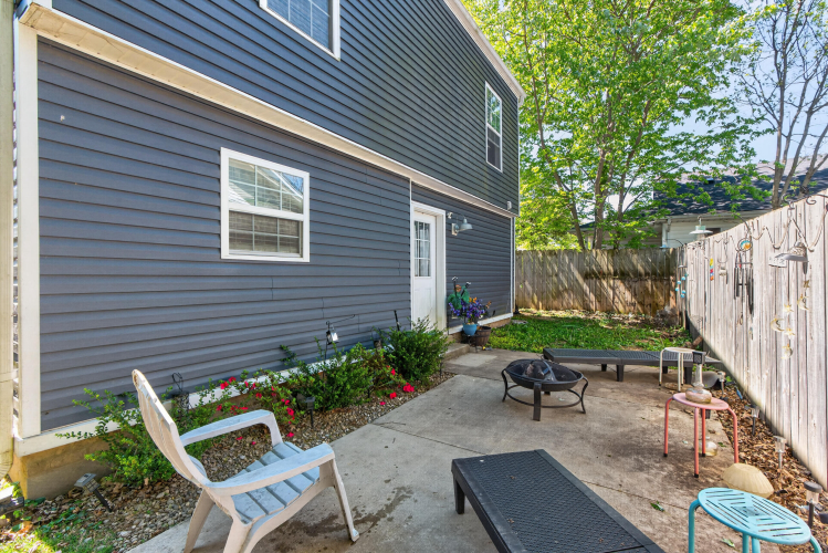 Listing Image 19